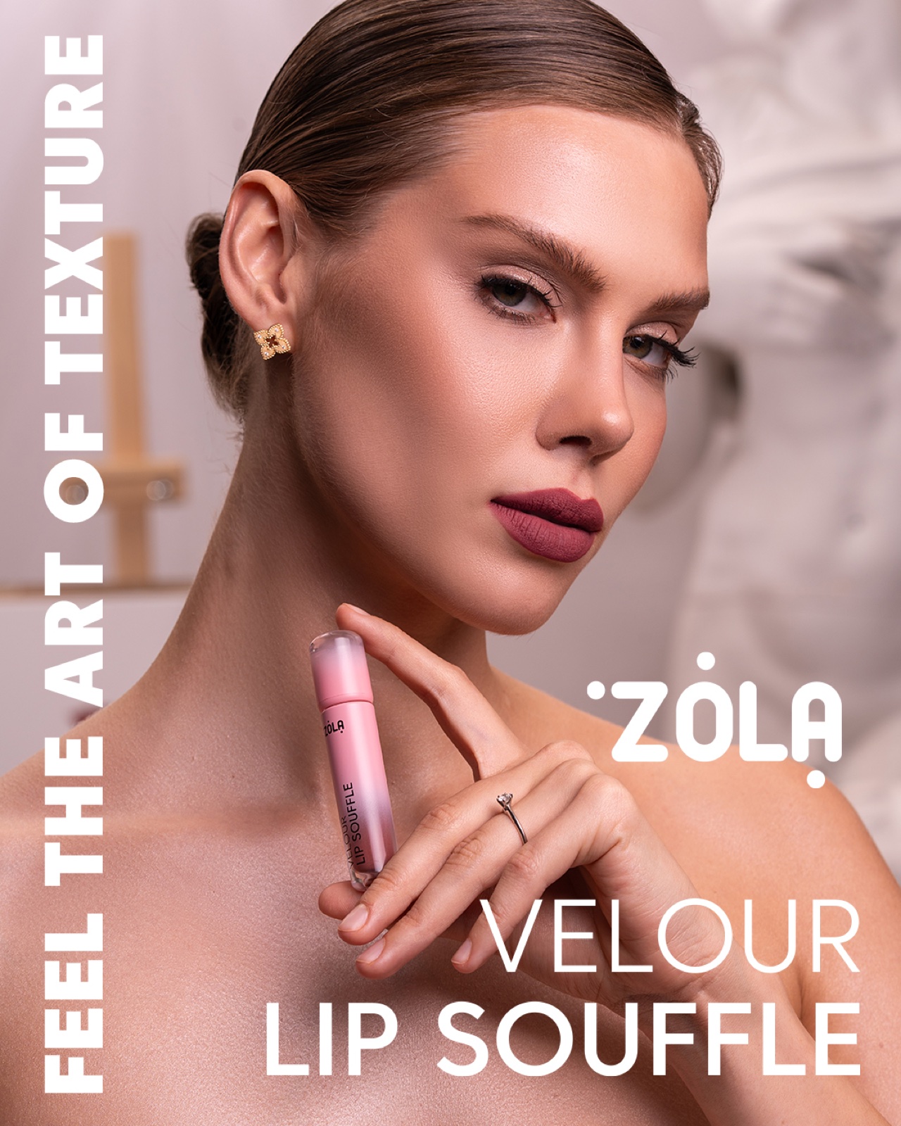 Skystieji matiniai lūpų dažai „Velour Lip Souffle“